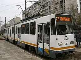 Tramvai V3A pe linia 27