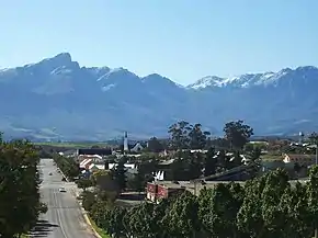 Tulbagh's main street with the Winterhoek Mountains beyond