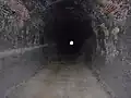 Interiorul tunelului de 747m