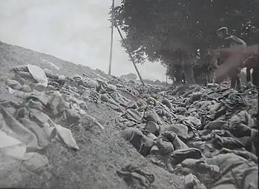 Cadavrele soldaților ruși.