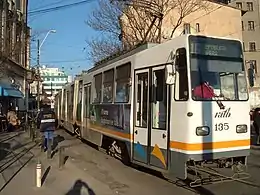 Tramvai V3A-93 pe lina 16, pe Calea Moșilor