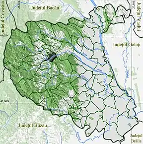 Amplasarea în cadrul județului