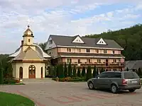 Capela şi corpul de chilii - Mănăstirea Sfânta Treime (stil vechi) - satul Cucova