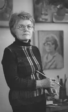 1 noiembrie: Valentina Rusu-Ciobanu, pictoriță din Republica Moldova