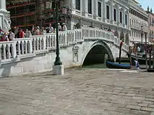 Ponte della Paglia pe Riva degli Schiavoni