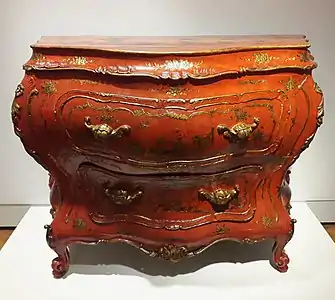 Comodă rococo roșu venețian, sec. XVIII