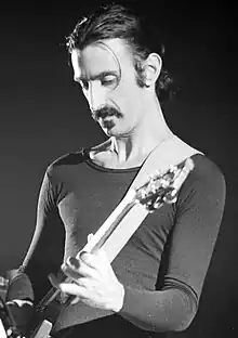 Frank Zappa, instrumentist și compozitor american