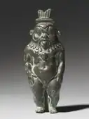 Statuetă a lui Bes; 525 î.Hr.; bronz; per total: 8 x 3,5 x 2,2 cm; Muzeul de Artă din Cleveland (Cleveland, Ohio, SUA)