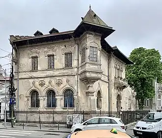 Casa Nicolae Petrașcu (1900-1904), Piața Romană 1