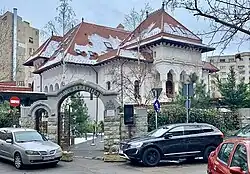 Casa Oprea Soare din București (1914), Strada Poenaru Bordea 2