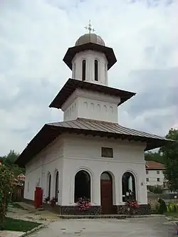 Biserica „Intrarea în Biserică a Maicii Domnului” - Bătușari