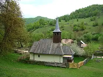 Biserica de lemn din Lunca Largă