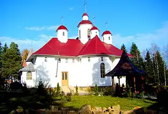 Biserica de lemn „Sfinții Arhangheli Mihail și Gavriil” (monument istoric)