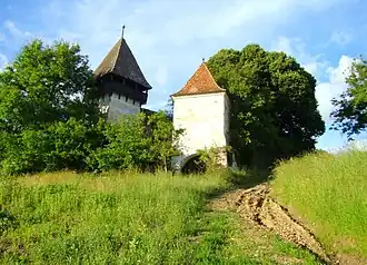 Biserica fortificată