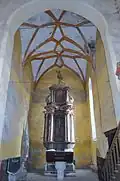 Biserica fortificată (interior)
