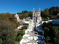 Marea Scară a Bisericii de Pelerinaj Bom Jesus do Monte (Braga, Portugalia), c.1784, de Carlos Luís Ferreira Amarante și alții