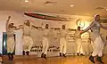 Dans popular palestinian dabke interpretat de bărbați