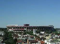 Vedere exterioară a stadionului