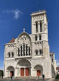 Bazilica Sainte-Marie-Madeleine de Vézelay (secolul al XII-lea)