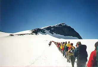 Traseul peste ghețarul Styggebrean