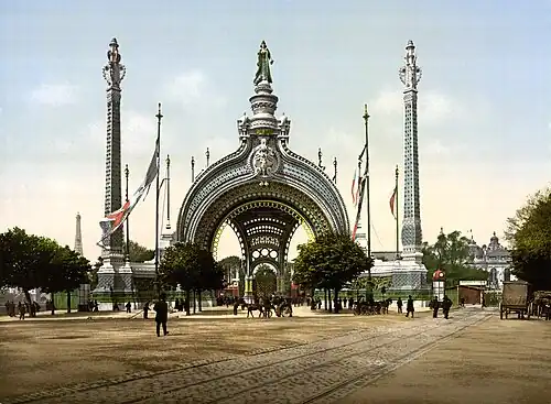 Intrarea principală a Exposition Universelle 1900