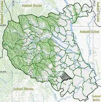 Amplasarea în cadrul județului