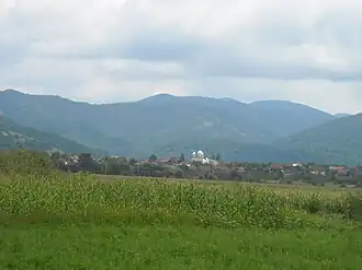 Vedere panoramică asupra satului