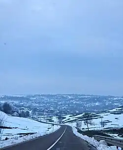 Intrarea în Hudești pe DN29A