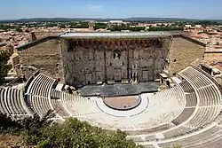 Teatrul Roman din Orange (Orange, Vaucluse, Franța), secolul I d.Hr.