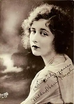 Mildred Harris, actriță americană, prima soție a lui  Charlie Chaplin