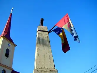 Monumentul eroilor din Rușii-Munți