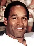 10 aprilie: O. J. Simpson, actor (Un polițist cu explozie întârziată) și jucător de fotbal american