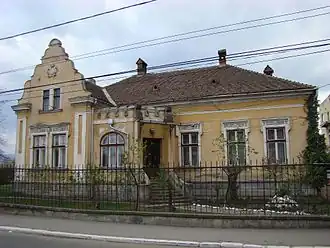 Ansamblul urban „Str. Gheorghe Lazăr" (detaliu, nr.4, casa parohială evanghelică), monument istoric