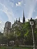 Faţada de sud a catedralei Notre-Dame