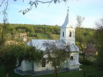 Biserica „Sfinții Arhangheli Mihail și Gavriil” din Diviciorii Mici