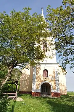 Biserica greco-catolică „Sfinții Arhangheli”