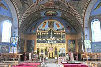 Biserica ortodoxă (interiorul navei)