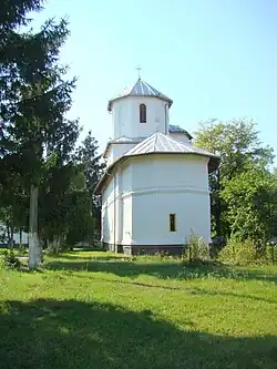 Biserica „Duminica Tuturor Sfinților” din Stănești (monument istoric)