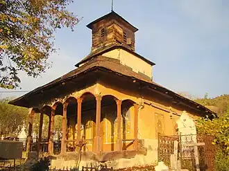 Biserica de lemn „Sfinții Voievozi” (monument istoric)