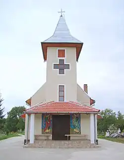 Biserica Sfinții Arhangheli din Bacea