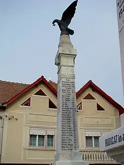 Monumentul eroilor