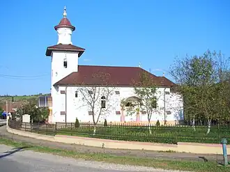 Biserica Sfinții Arhangheli din satul Meseșenii de Jos