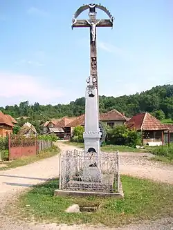 Monumentul eroilor din Bercea