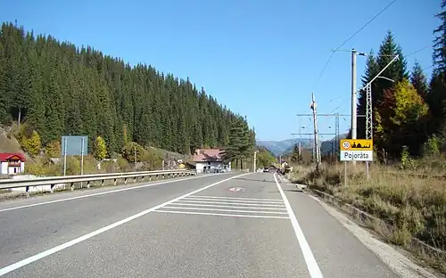 Intrarea în localitate