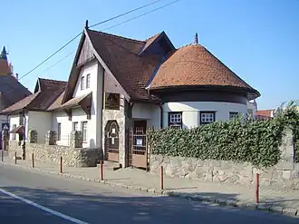 Foste ateliere, azi ateliere contoare (monument istoric)