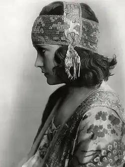 Gloria Swanson, actriță americană