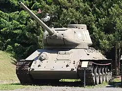 Tanc T-34 la expoziția în aer liber a armamentului forțelor armate poloneze