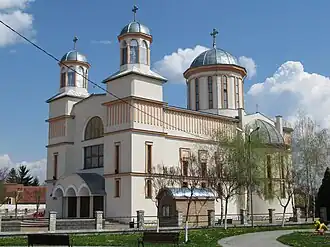 Biserica „Sfinții Trei Ierarhi”