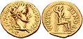 Aureus bătut sub Tiberius, la Lugdunum (Lyon), prin anii 36-37. Avers: cap laureat spre dreapta / revers: PONTIF[ex] MAXIM[us], Livia (ca și Pax) așezată spre dreapta pe scaun, ține în mâini un sceptru și o ramură de măslin; picioarele pe un taburet; o singură linie mai jos, sub scaun; picioarele ornate.