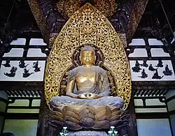 O statuie aurită a lui Buddha din Byōdō-in (Templul Egalității) (Uji, Prefectura Kyoto), 1053